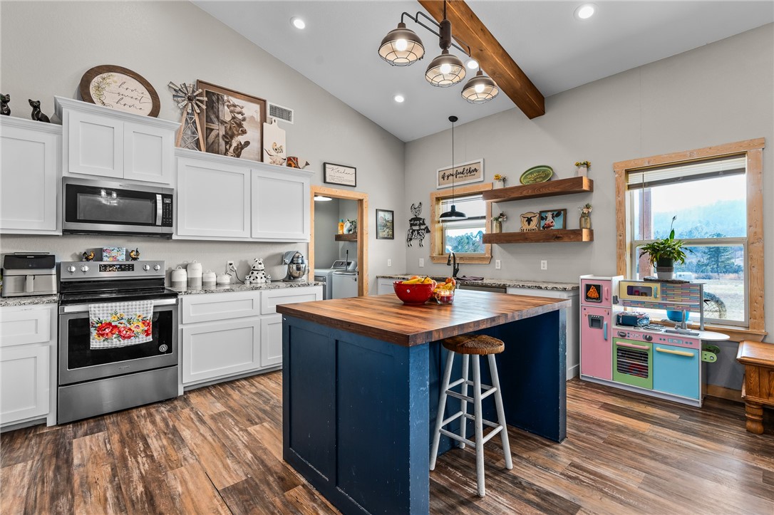 Woods/Chaffee Xing - Residential
