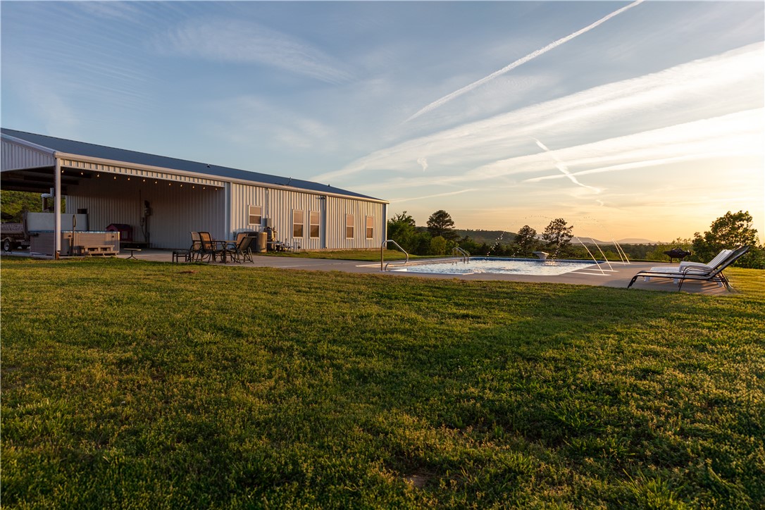 Woods/Chaffee Xing - Residential