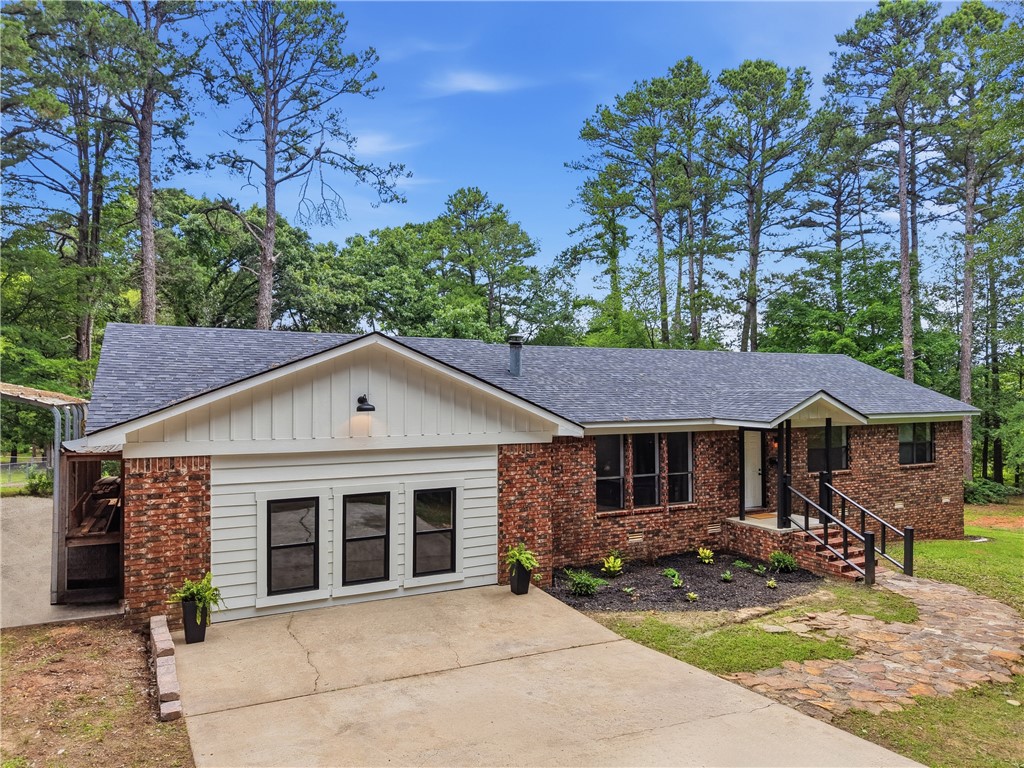 Pine Crest Estates - Residential
