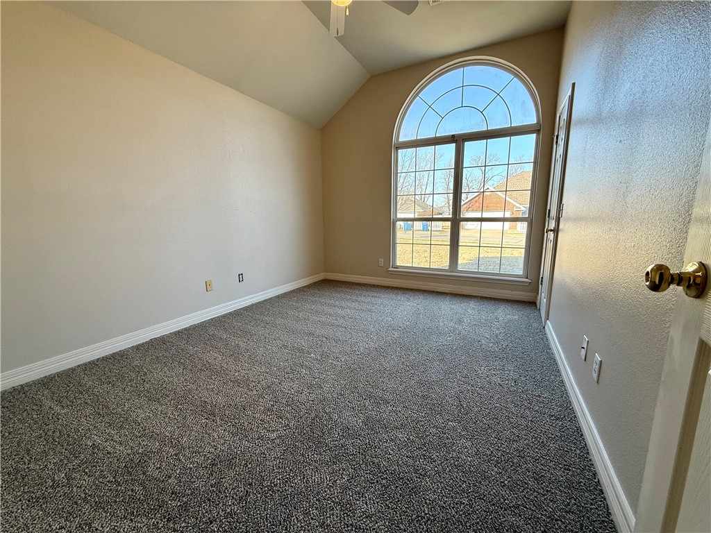 Tunbridge Wells Sub Bentonville - Residential Lease