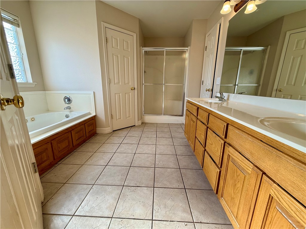 Tunbridge Wells Sub Bentonville - Residential Lease