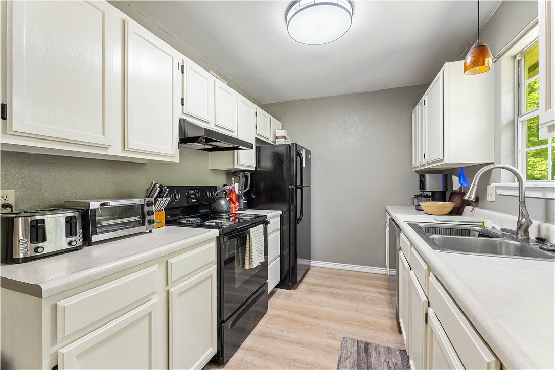 Harris Add - Residential Lease