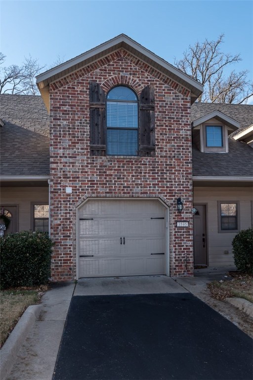 Chevaux Court - Residential