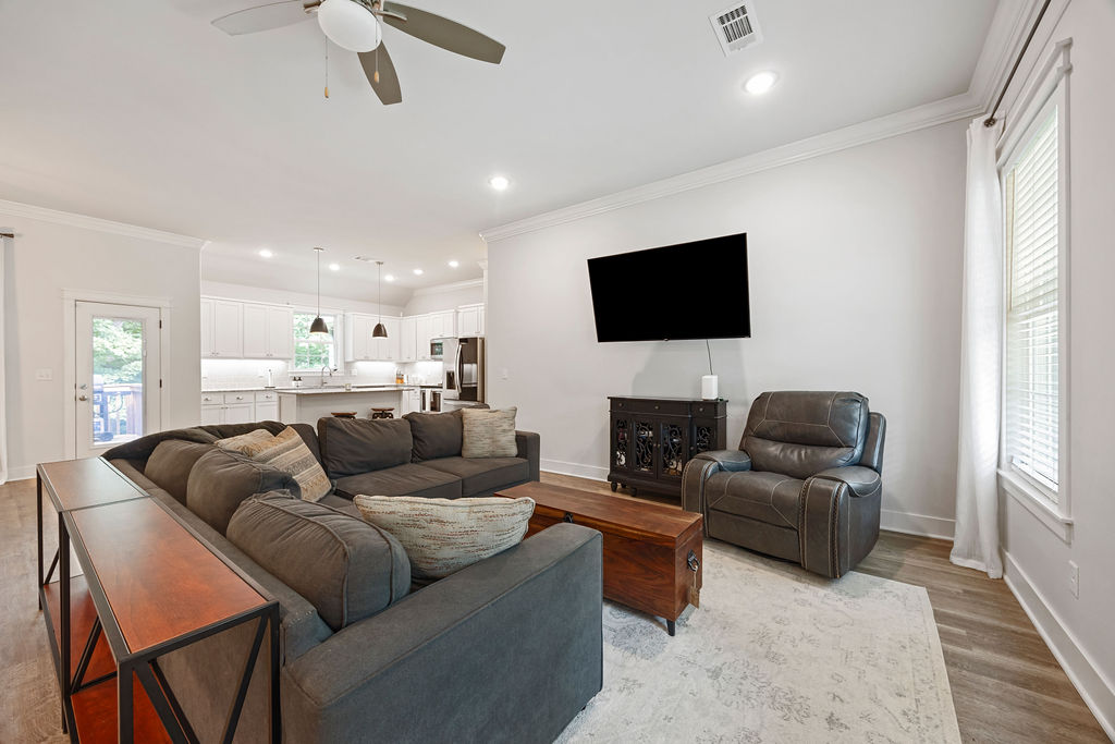 Cambridge Sub Bvv - Residential