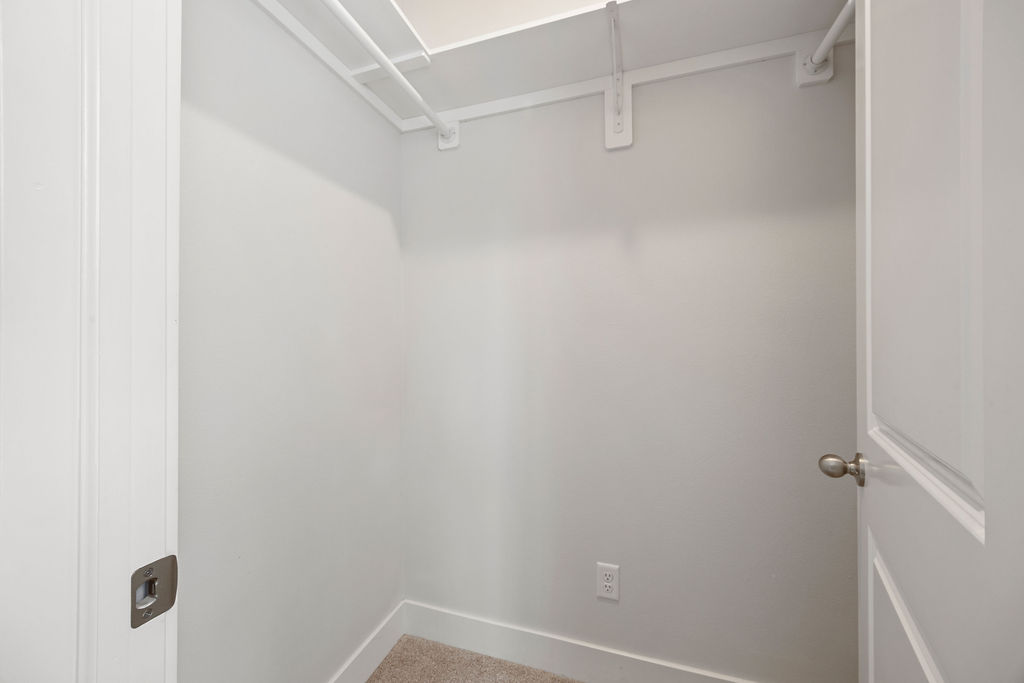 Cambridge Sub Bvv - Residential