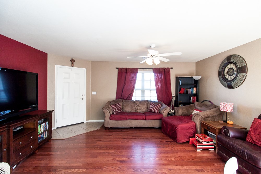 Commons At Walnut Crossing - Residential