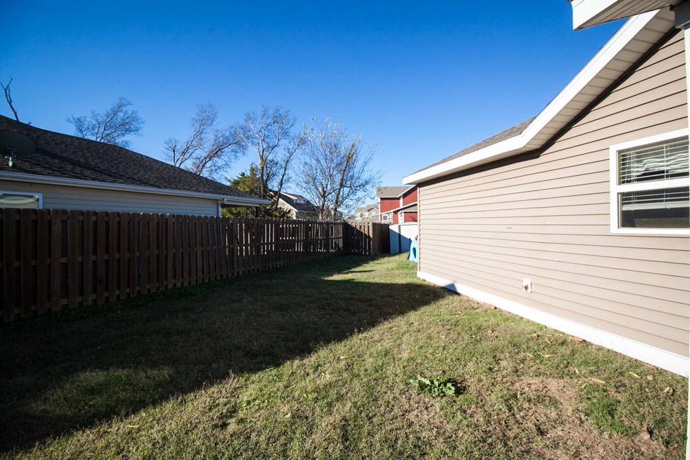 Commons At Walnut Crossing - Residential