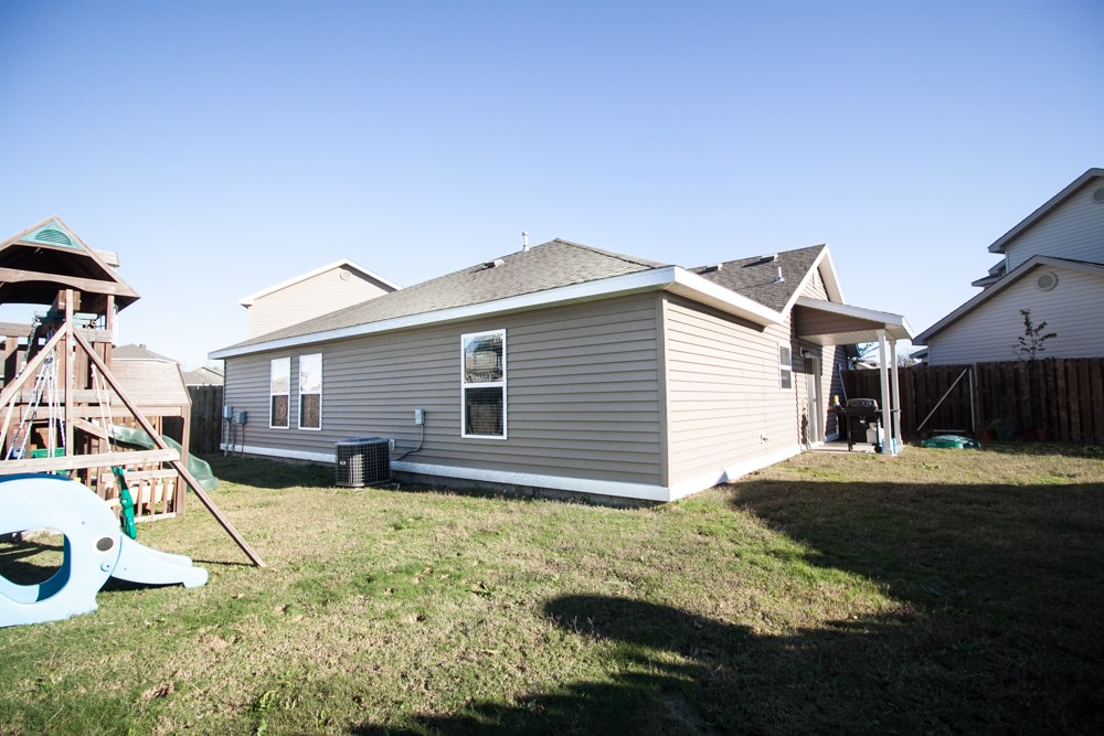 Commons At Walnut Crossing - Residential