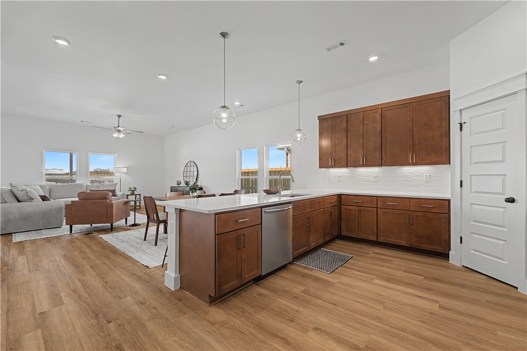 Magnolia Landing - Residential