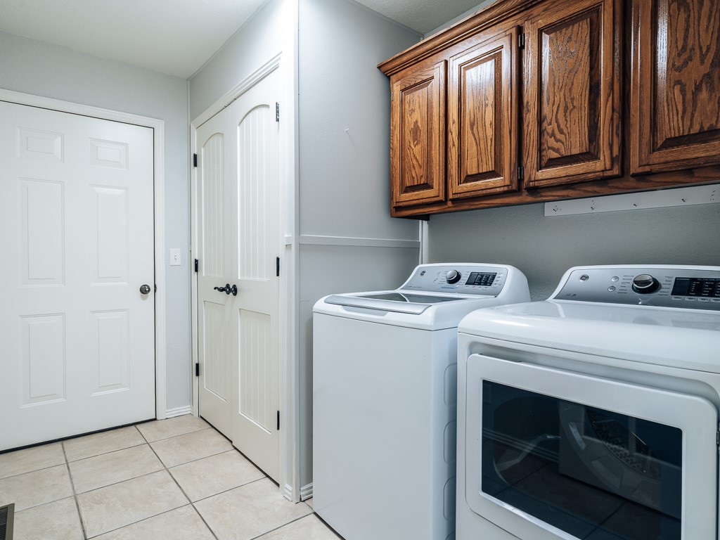 York Sub Bvv - Residential Lease
