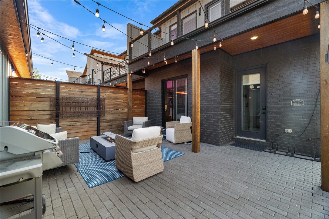 1137-1139 MONROE HORIZ PROP REGIME-BENTO - Residential