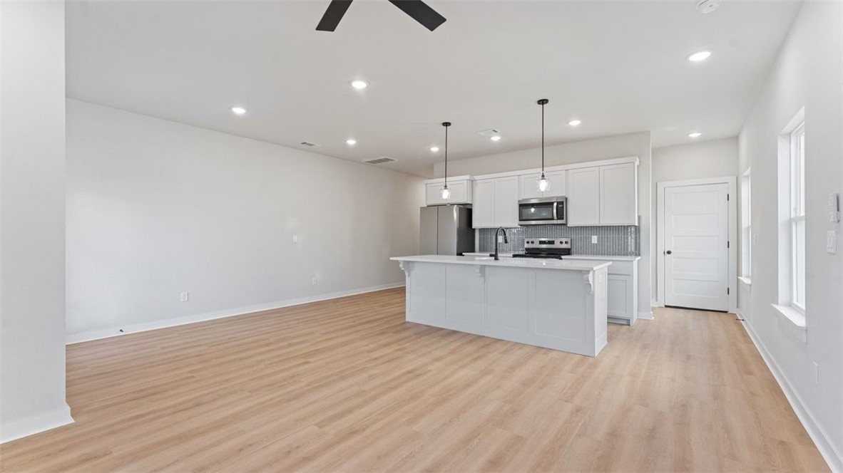 Pea Ridge Pointe - Residential