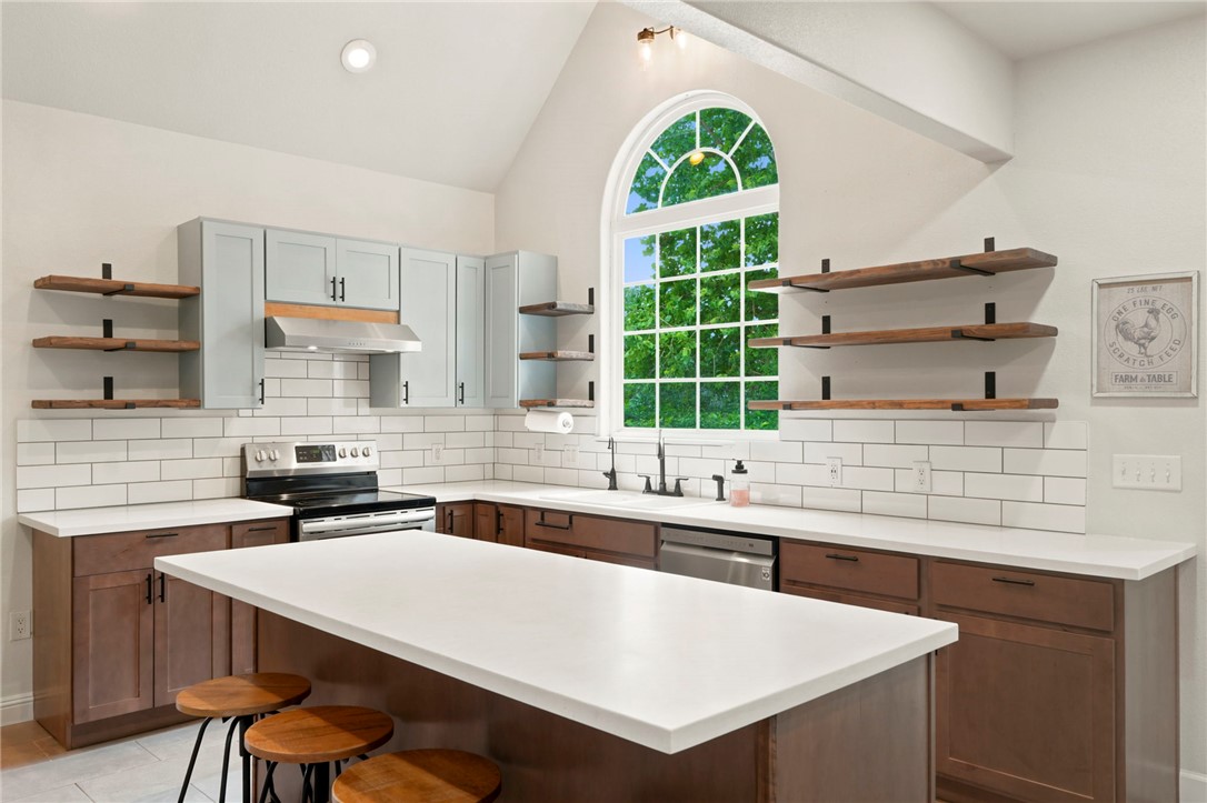 Mountain Meadows Sub - Residential