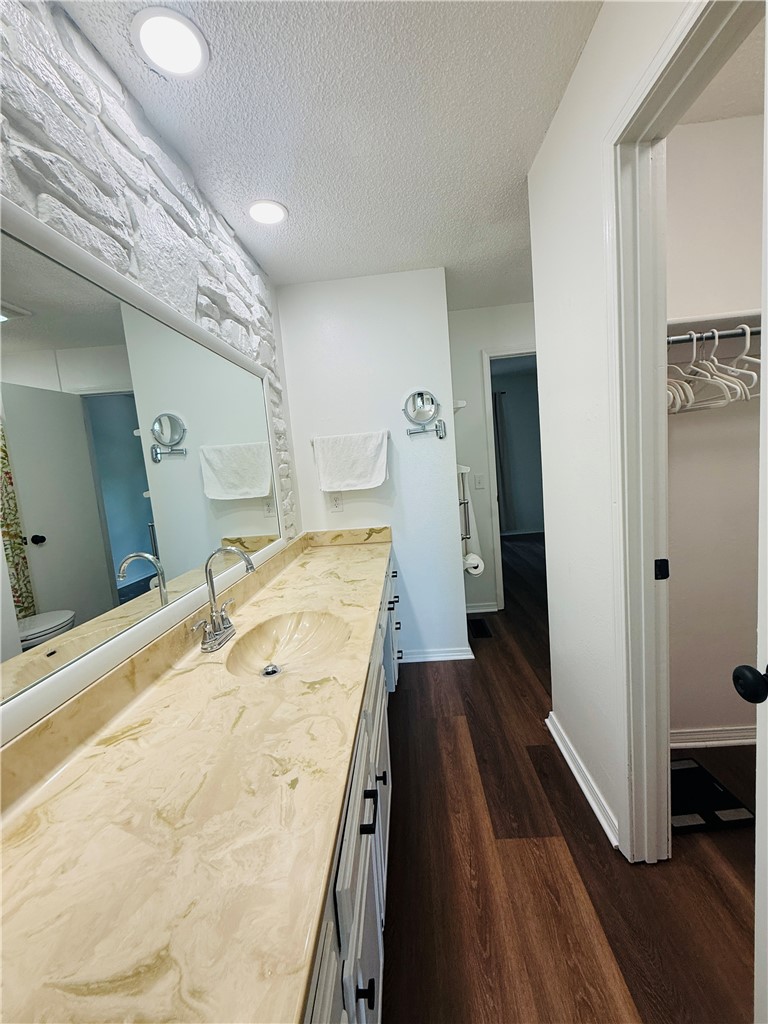 Basildon Courts Bvv - Residential Lease