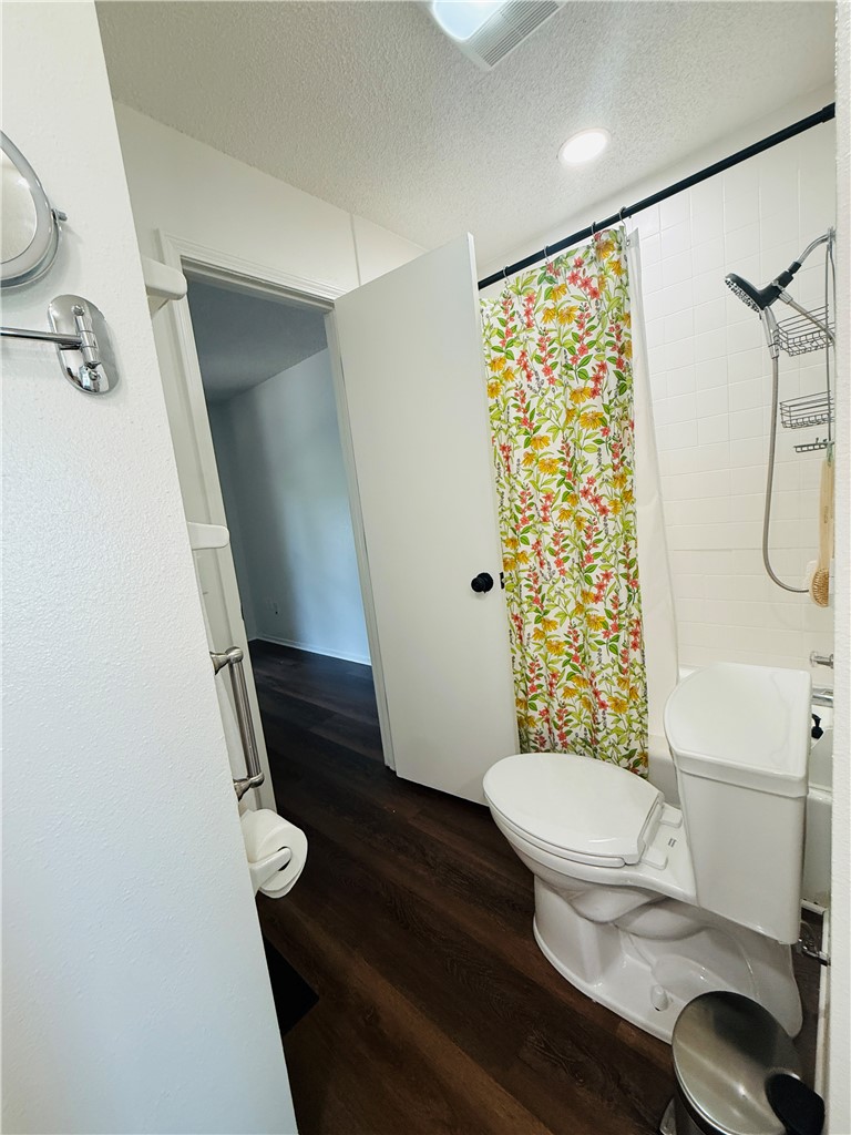 Basildon Courts Bvv - Residential Lease