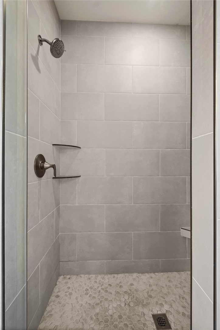 Oakmont Sub Centerton - Residential