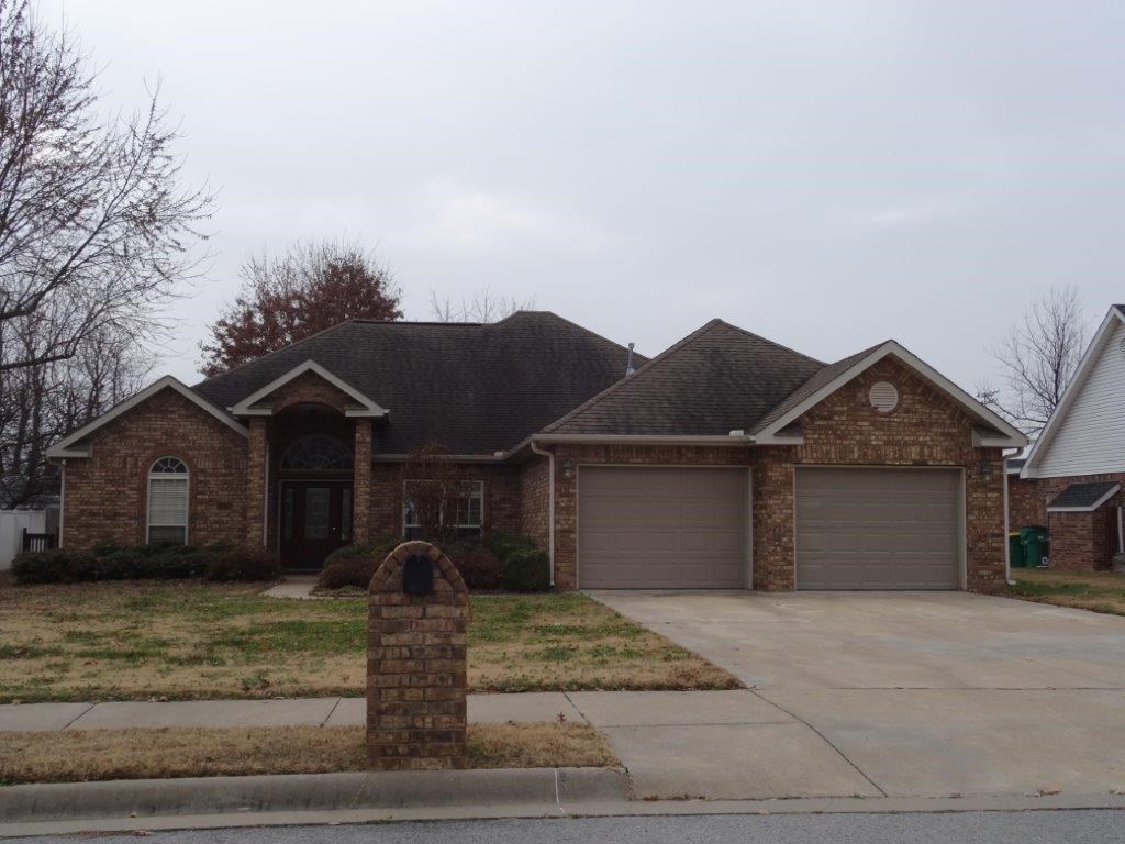 Great 4 bedroom and 3 bath home!!! with Koi pond. HUD Owned Property managed by www.chronossolutions.com.  HUD properties are SOLD AS IS,  case #031-431645.  For more info see www.HUDhomestore.com.   Square footage from HUD Appraisal, consider reliable but not​​‌​​​​‌​‌​​​‌‌​​​‌‌‌​​‌​​‌‌​​​​ guaranteed