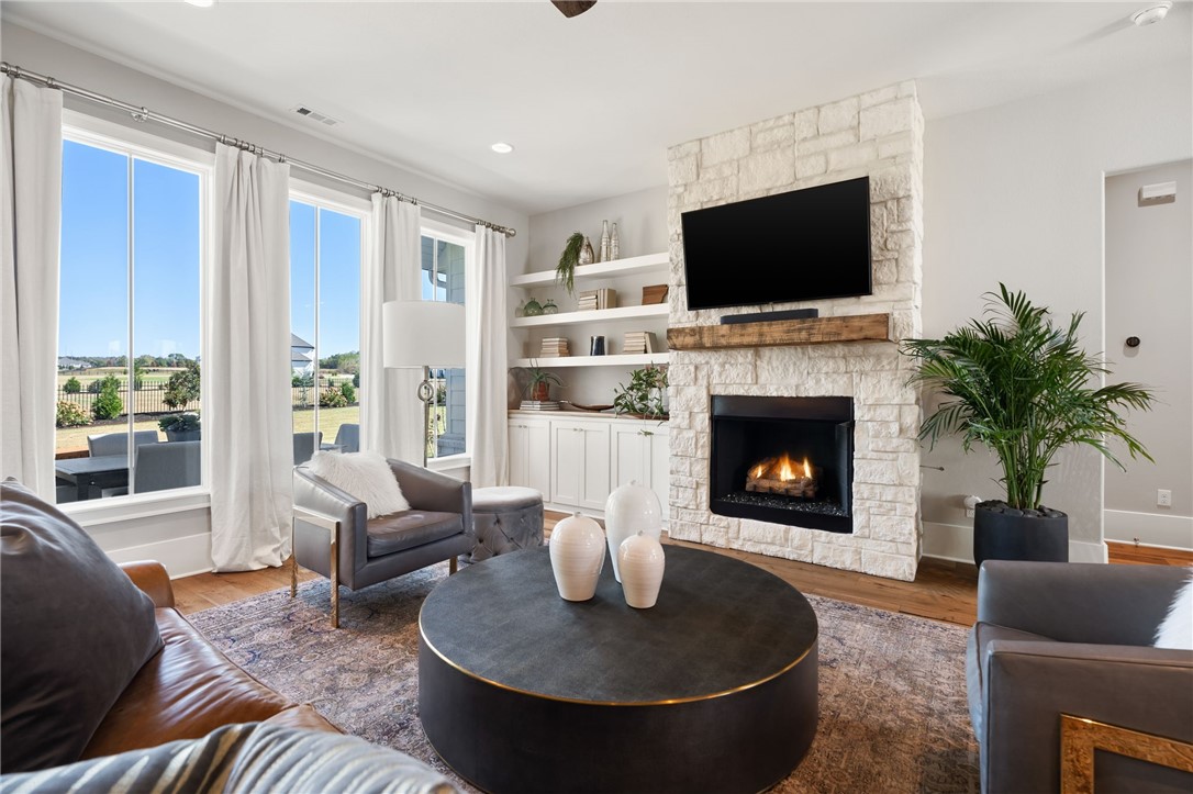 Riverside Estates - Residential