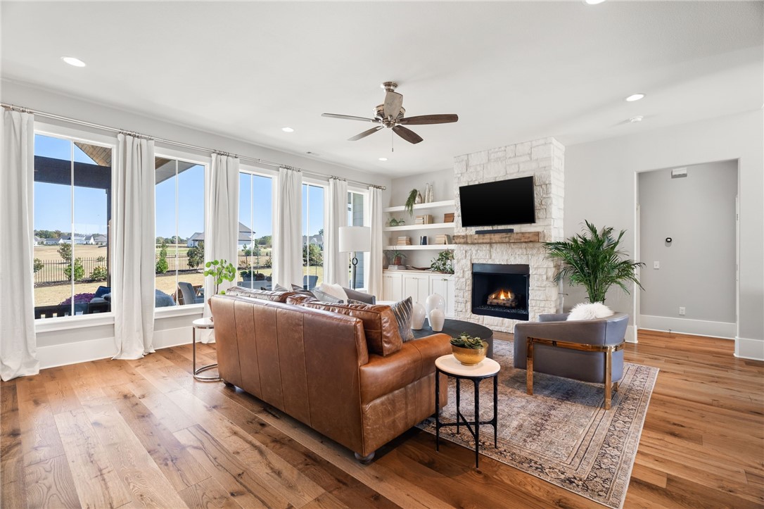 Riverside Estates - Residential