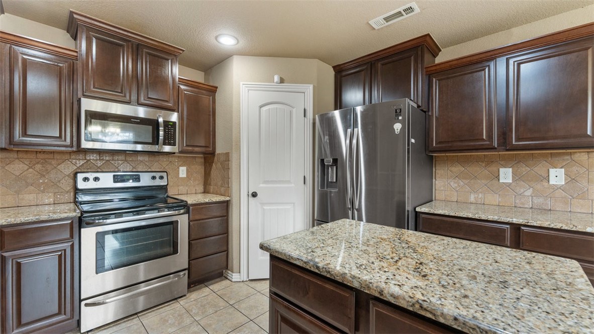 Bellview Residence Add Ph 2 Rogers - Residential Lease