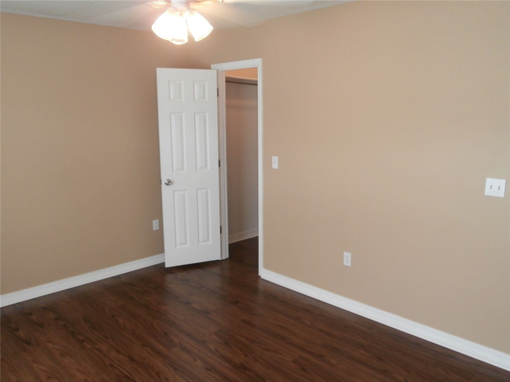 Horseshoe - Residential