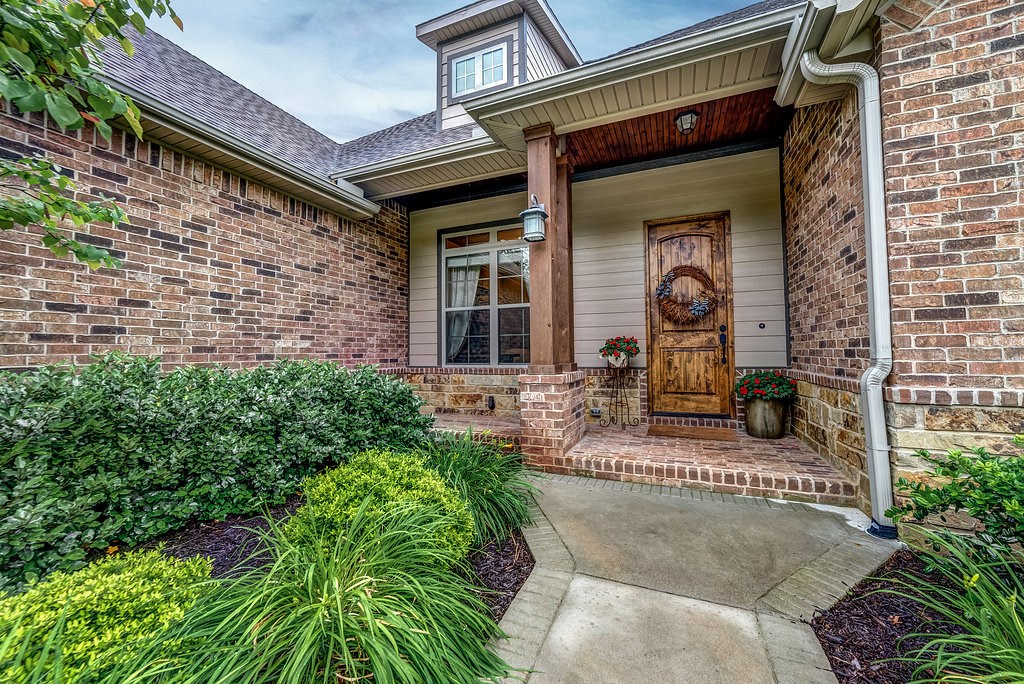 Oak Tree Centerton - Residential