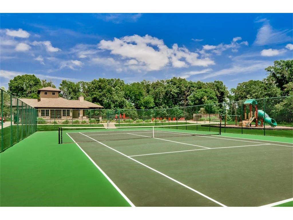 Oak Tree Centerton - Residential