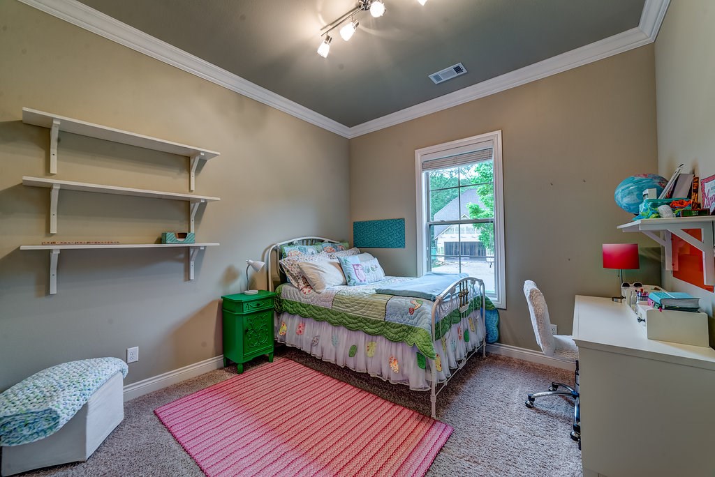 Oak Tree Centerton - Residential