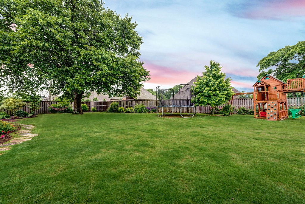 Oak Tree Centerton - Residential