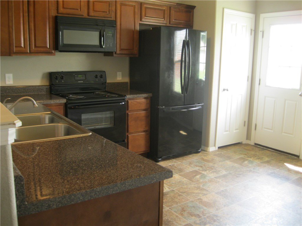 Eastview Sub - Residential Lease