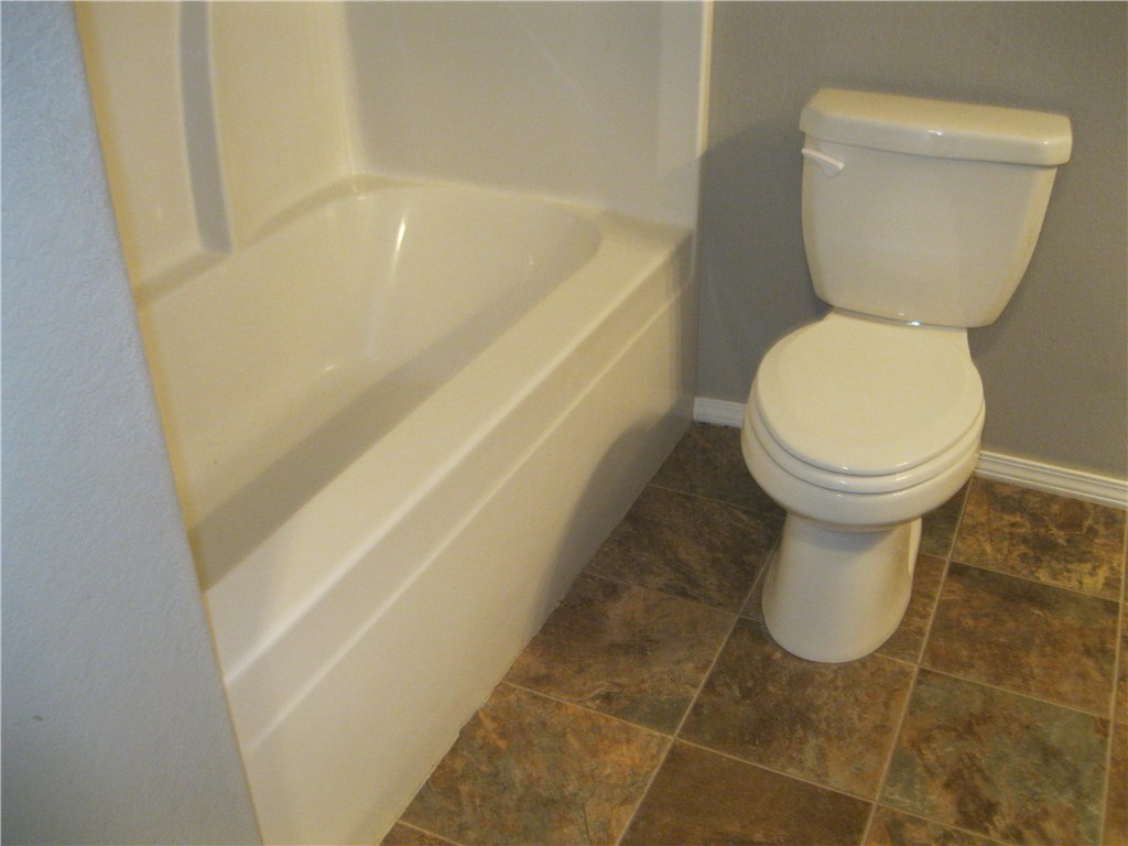 Eastview Sub - Residential Lease