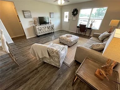 WALNUT HILL SUB PH V-PEA RIDGE - Residential