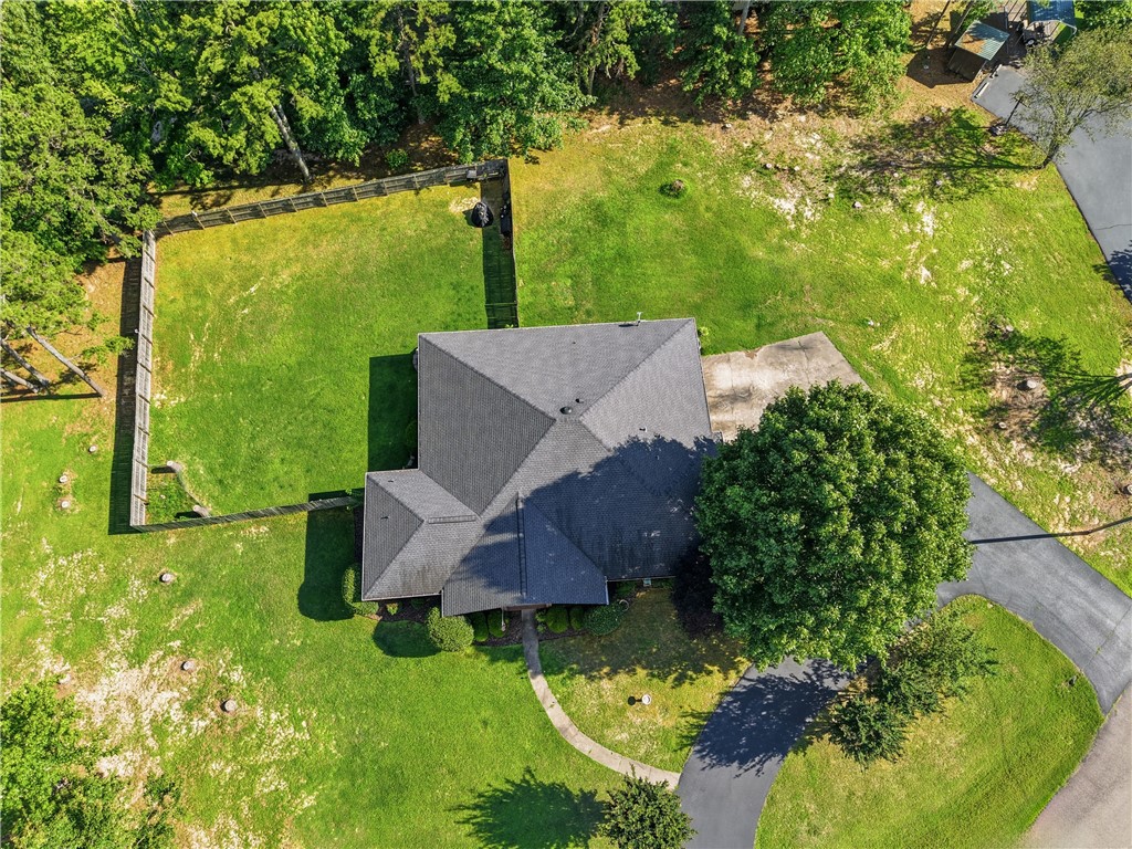 Cliff & Stream II - Residential