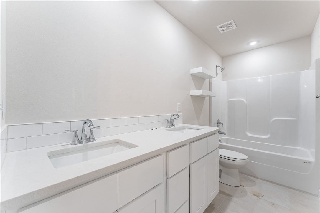 Waterbury - Residential Lease