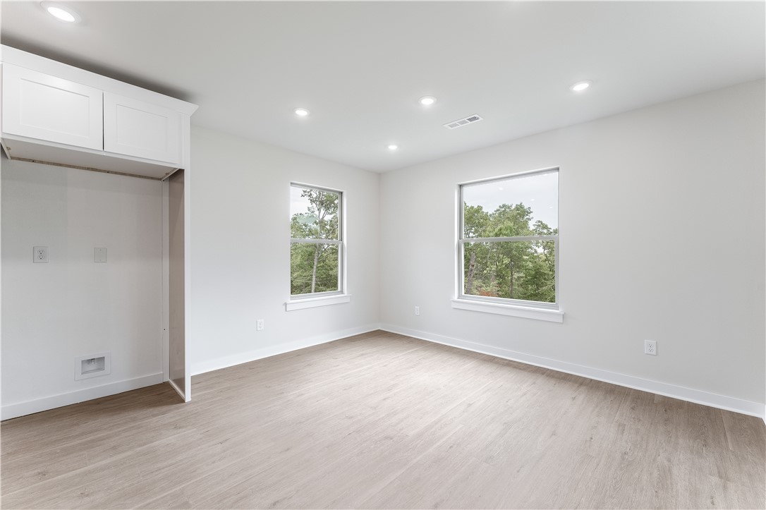 Waterbury - Residential Lease
