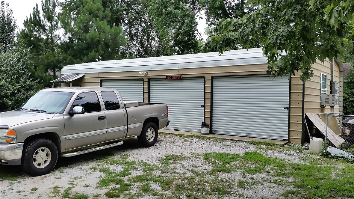 Rozars 1St Add-Centerton - Residential