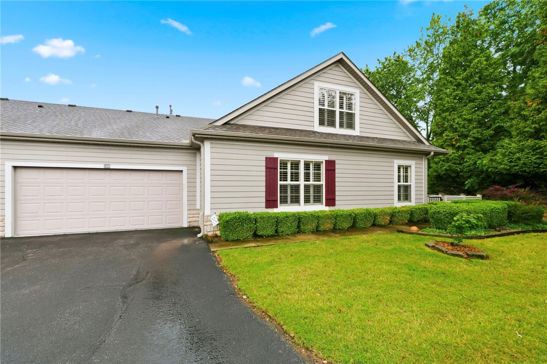 Arbors At Pinnacle Ridge - Residential