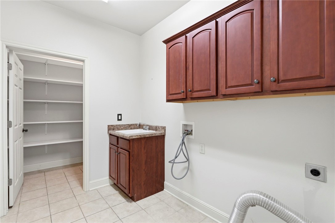 Arbors At Pinnacle Ridge - Residential