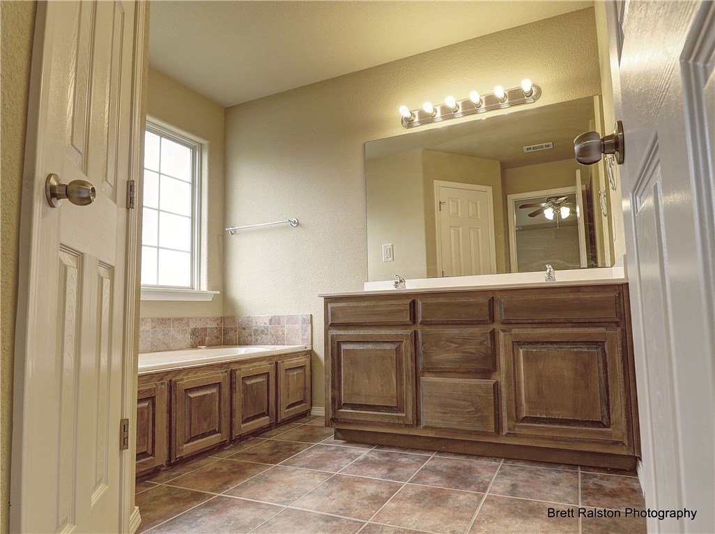 Sienna At Coopers Farm Ph II Centerton - Residential