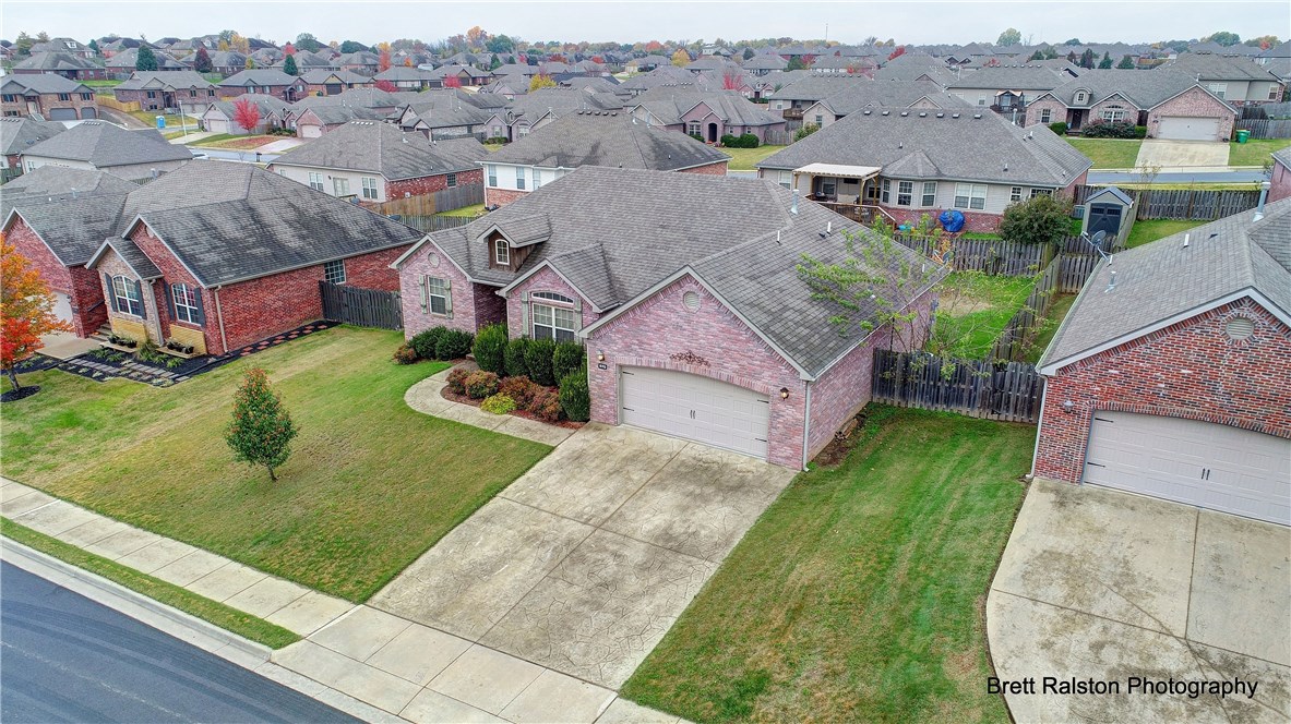 Sienna At Coopers Farm Ph II Centerton - Residential