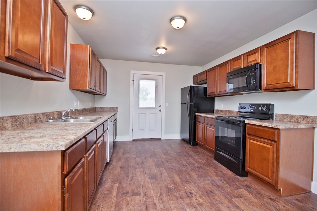 Mathias Mixed Use Sub - Residential Lease