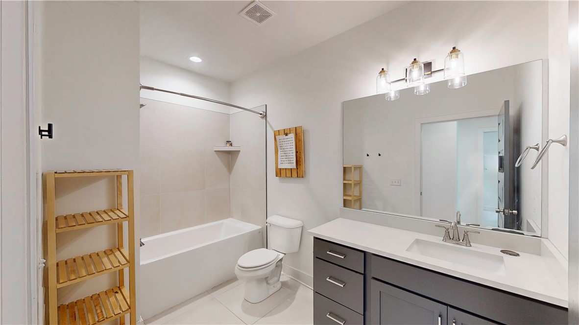 Summit Place Sub Ph 1 - Residential Lease
