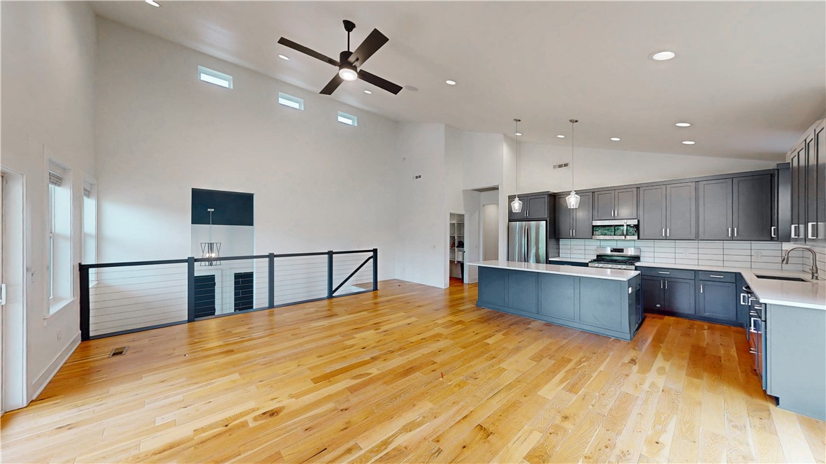 Summit Place Sub Ph 1 - Residential Lease