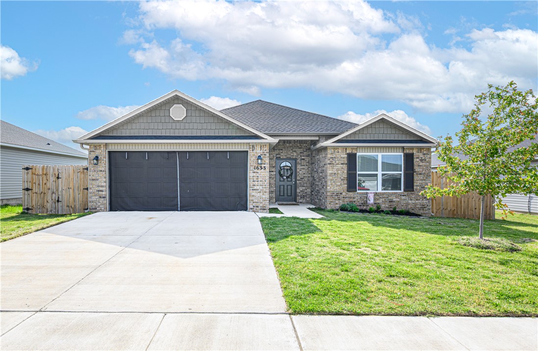 2024 build with space to spread out. This 4-bed, 2-bath home offers 1,852 sq ft with a single-story layout designed for easy everyday living. The open living, dining, and kitchen area gives you room to gather, cook, relax, and stay connected. The kitchen features an island, pantry, dishwasher, electric range, and great storage. LVP flooring adds durability throughout the home. Outside, enjoy a covered front porch, covered back porch, concrete driveway, and 2-car attached garage. Located in Sandy Acres Subdivision with public water, public sewer, and quick access to Gentry schools, parks, local restaurants, shops, and Lake Flint Creek. A newer home with space, function, and a location that keeps you close to the everyday conveniences of town.