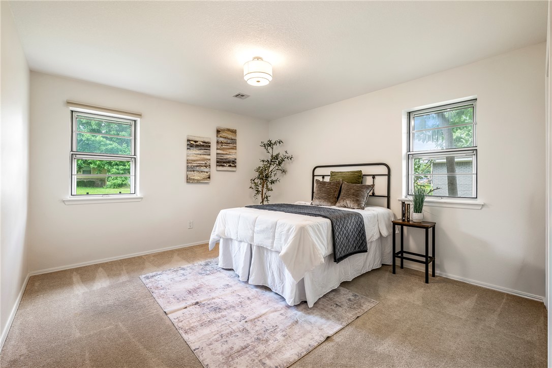 Southern Meadows 1st Add Bentonville - Residential