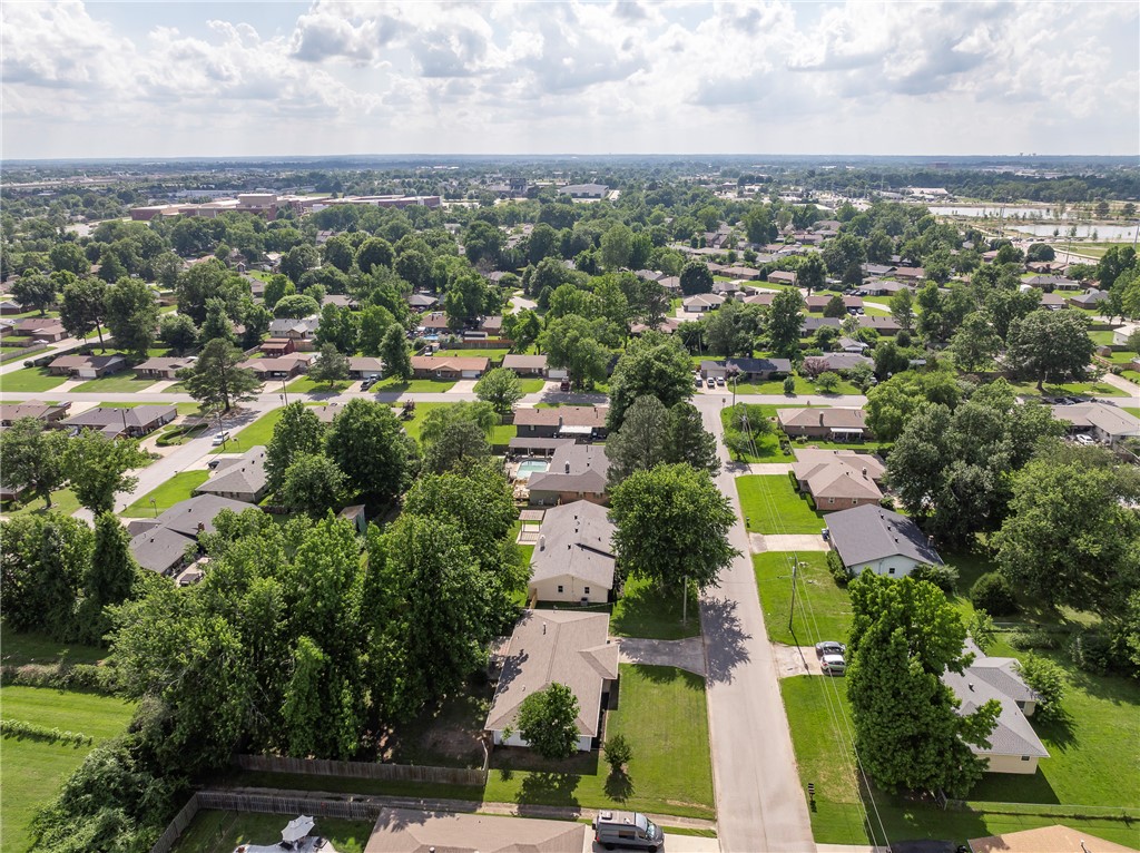 Southern Meadows 1st Add Bentonville - Residential