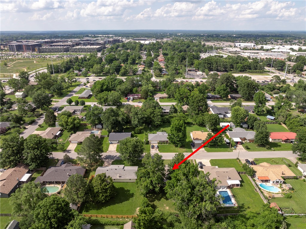Southern Meadows 1st Add Bentonville - Residential