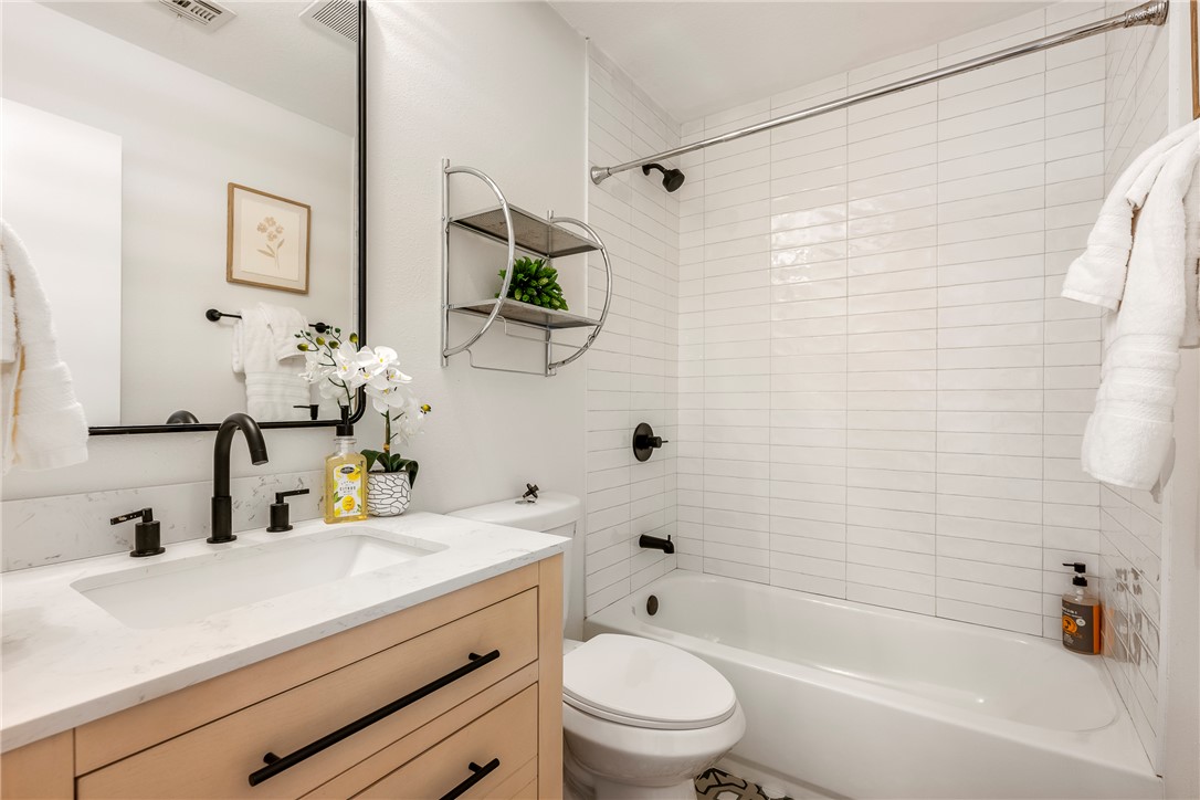 Southern Meadows 1st Add Bentonville - Residential