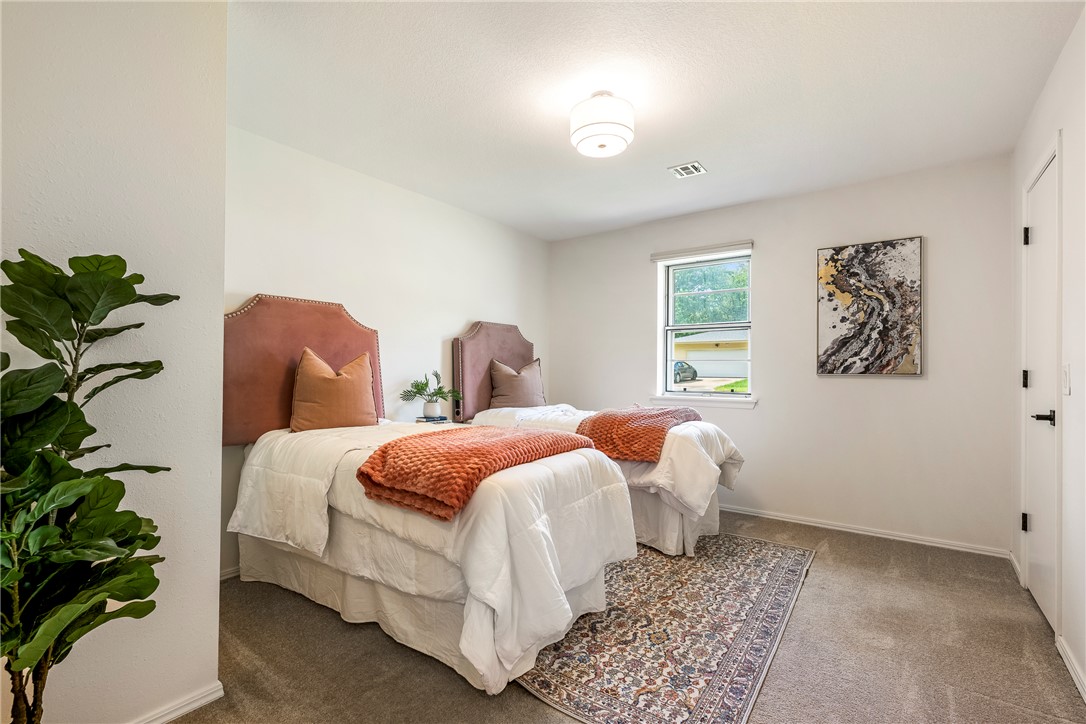 Southern Meadows 1st Add Bentonville - Residential