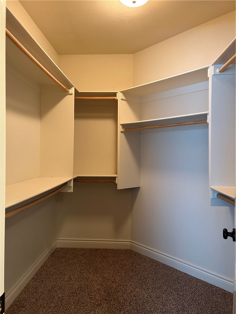 Rocky Creek Sub Rogers - Residential Lease